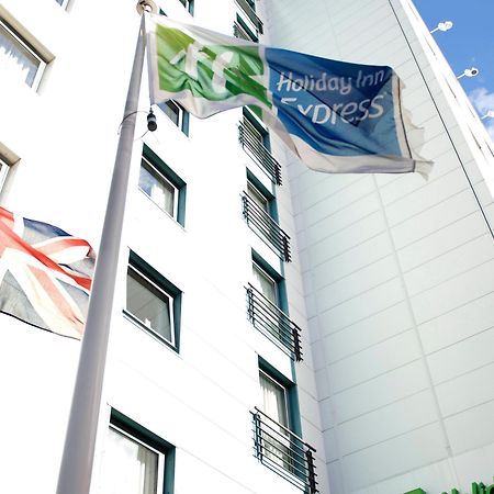 Holiday Inn Express London Croydon, An Ihg Hotel Zewnętrze zdjęcie