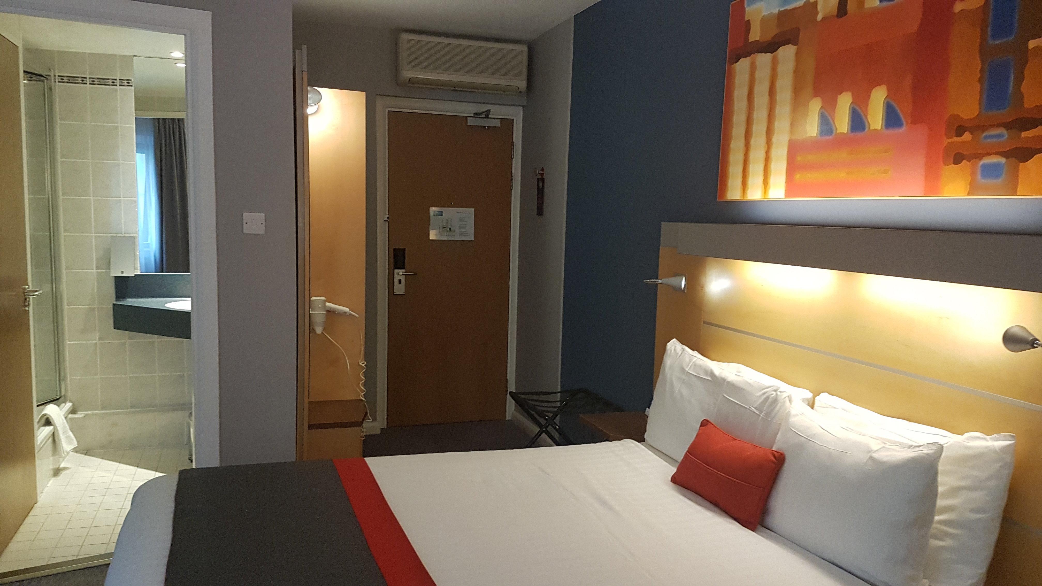 Holiday Inn Express London Croydon, An Ihg Hotel Zewnętrze zdjęcie