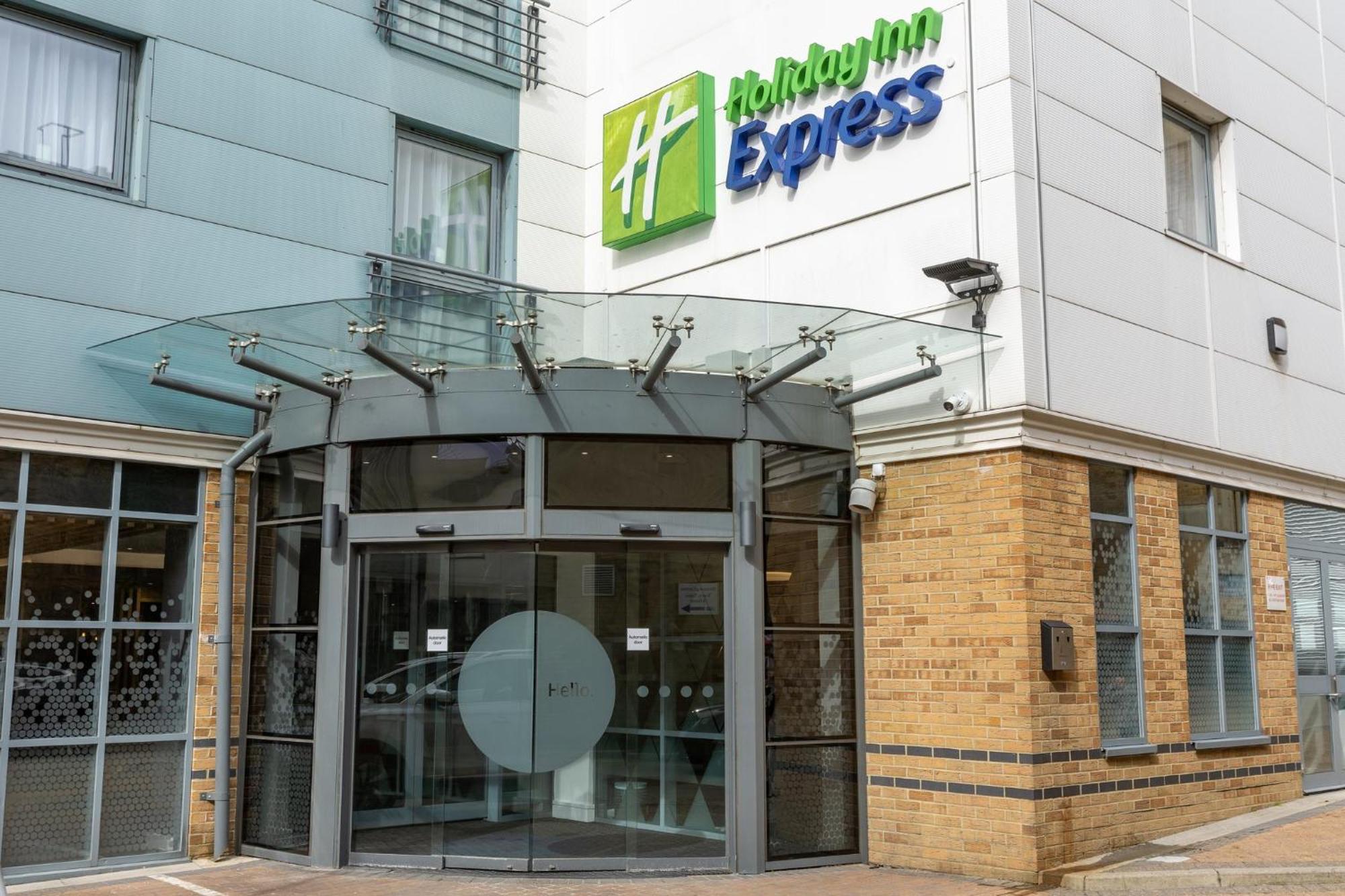 Holiday Inn Express London Croydon, An Ihg Hotel Zewnętrze zdjęcie