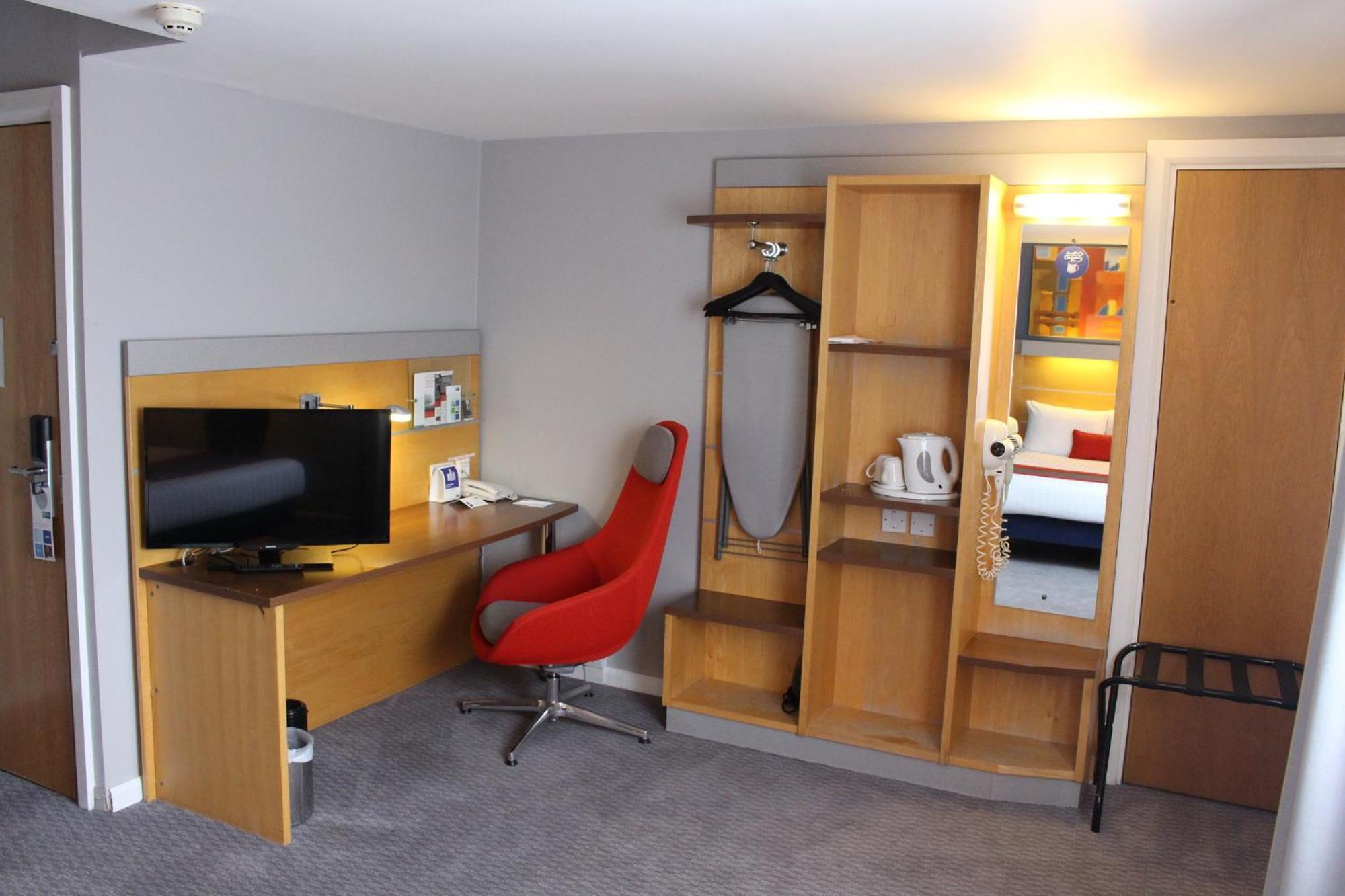 Holiday Inn Express London Croydon, An Ihg Hotel Zewnętrze zdjęcie